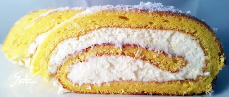 Domača smetanova rolada