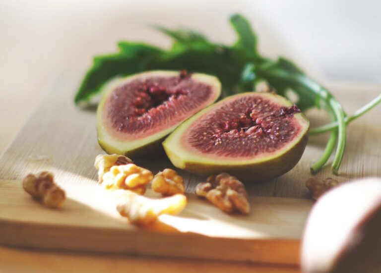 Sladke fige s pridihom poletnega sonca