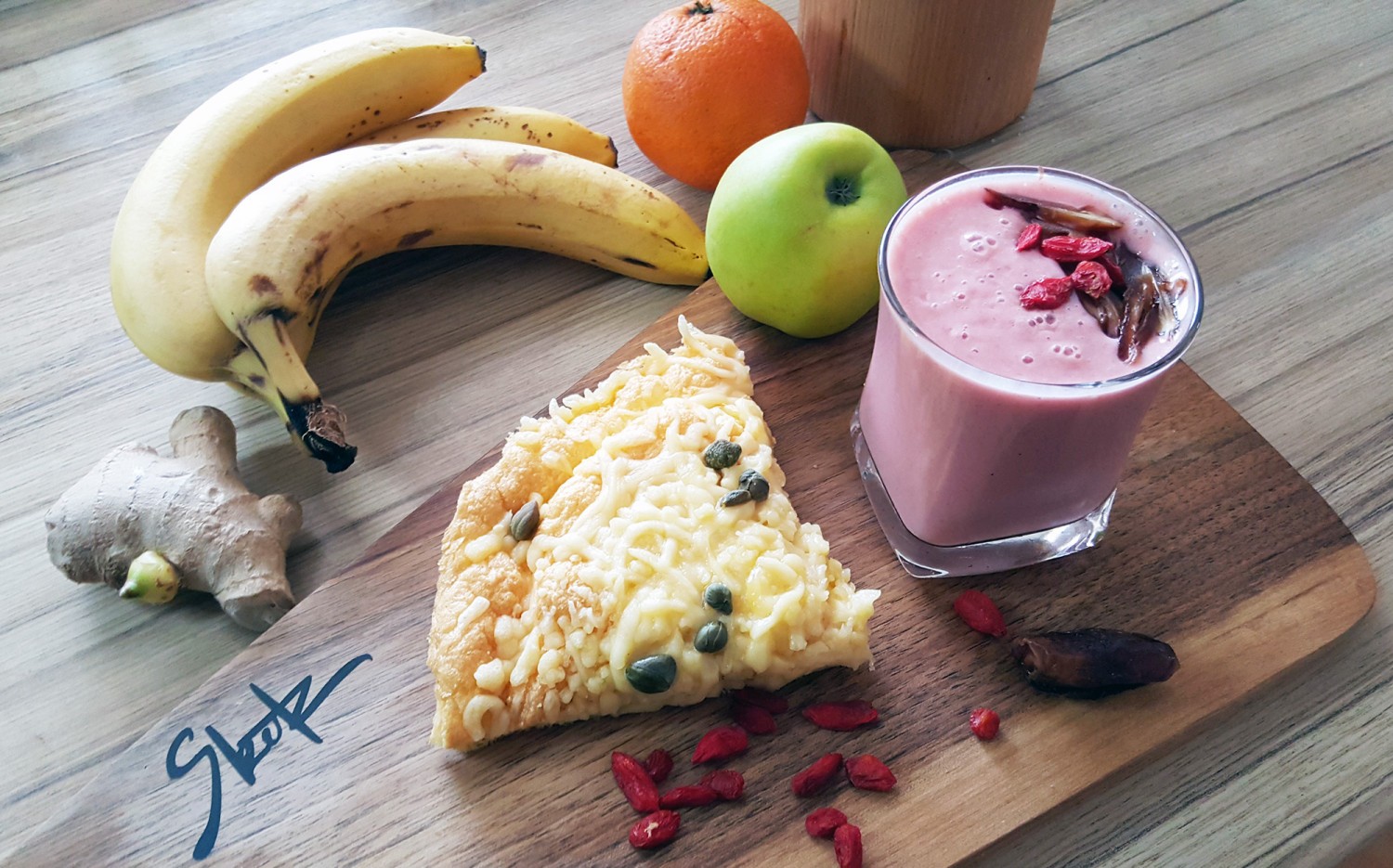 ZAJTRK-SMOOTHIE-IN-FRITATA-WM